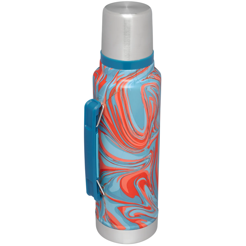 Classic Legendary Bottle | 1.5 QT Pool Swirl